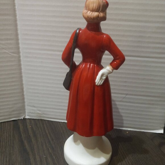 1956 Avon Lady 1980s 11th Annual Bottle Club Figurine - Picture 5 of 9